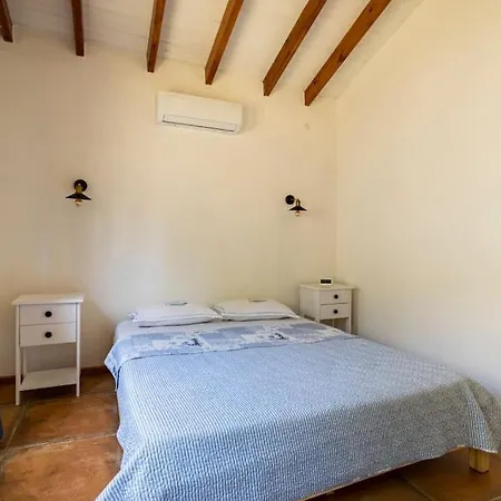 Ferienhaus Karaincirevleri Muestakil Tas Ev Emecik